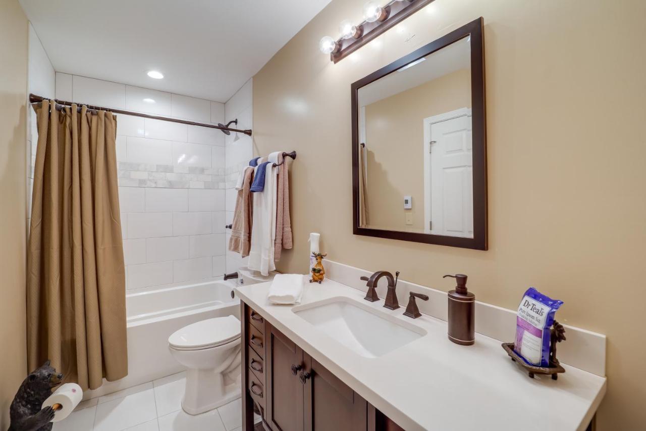 Cozy Banner Elk Condo With Fireplace And Lookout Deck! Εξωτερικό φωτογραφία